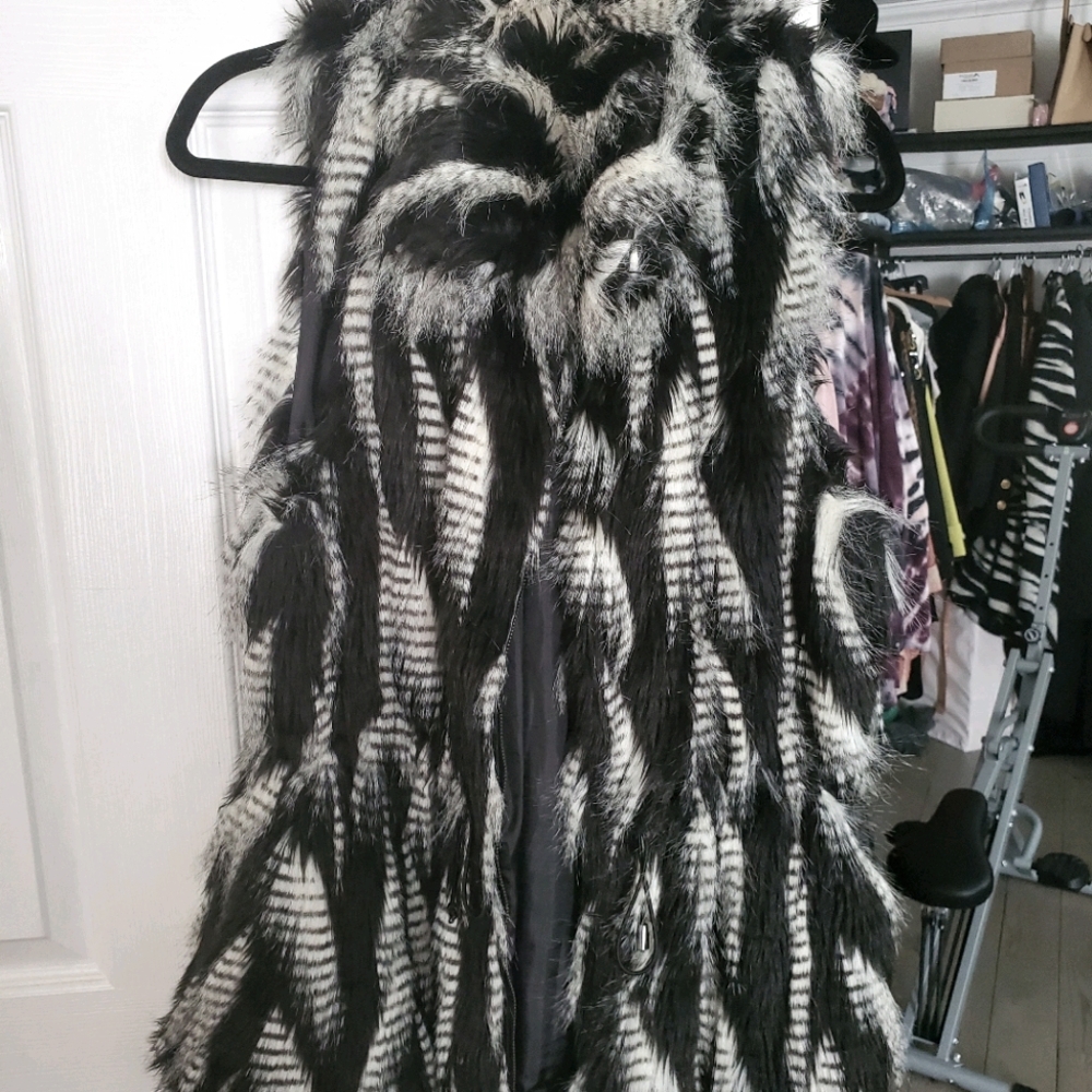 Fun fur vest